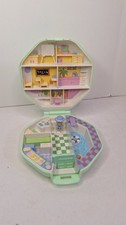 1990 Polly Pocket Polly’s School Set, Green Compact missing one polly