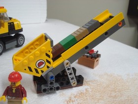 Lego City #60075 Excavator and Truck, 100% Complete, Retired, conveyor, Demo