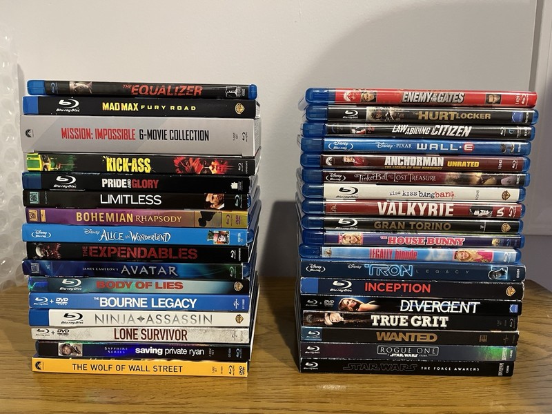 Blu-ray Movie  UNTESTED Lot Of 34 Various Titles And Genres