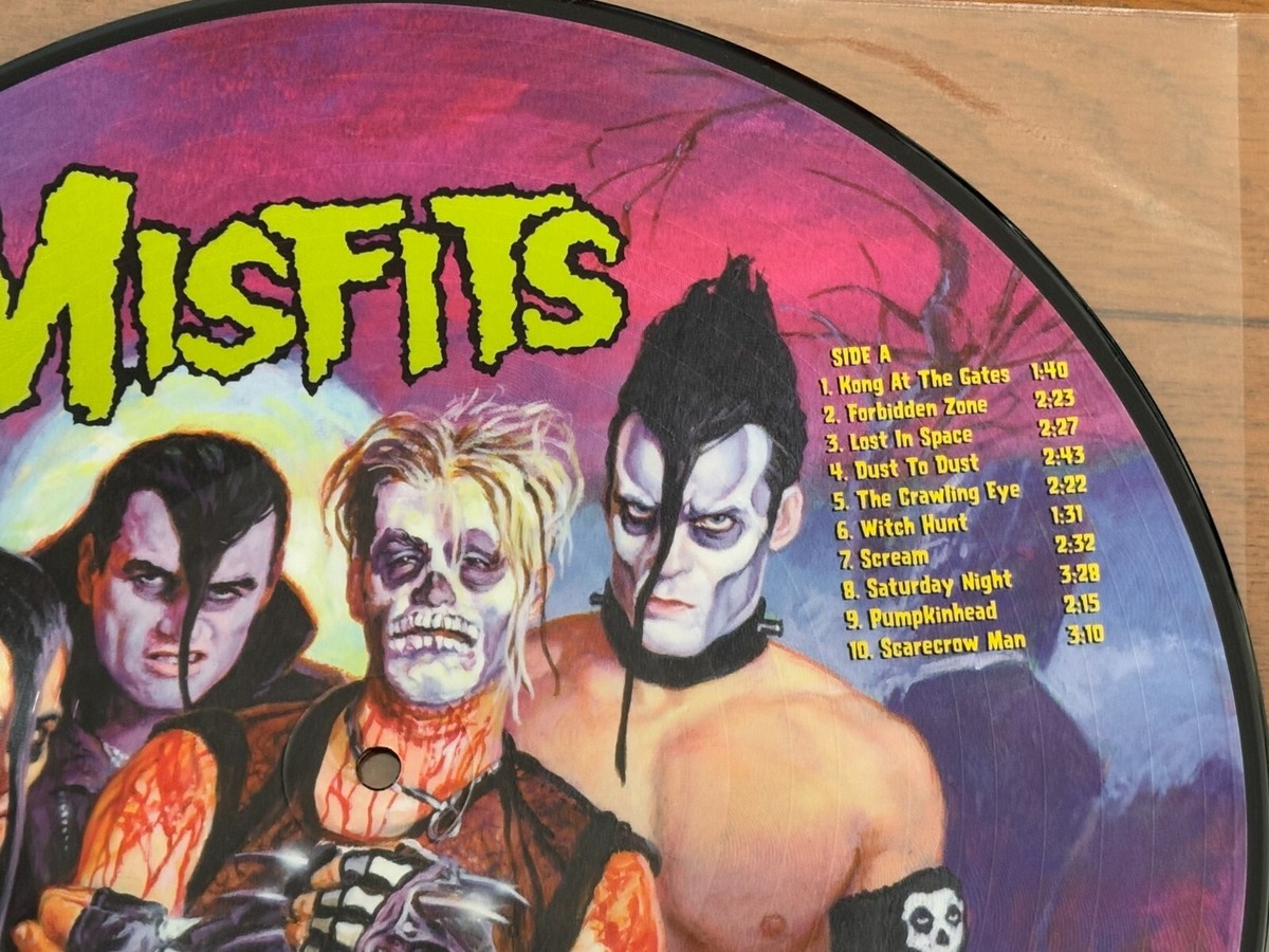 Misfits Famous Monsters LP Picture Disc 1999 Roadrunner Misfits Famous Monsters LP Picture Disc 1999 Roadrunner