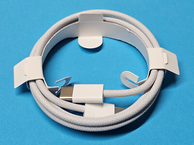 Apple Braided USB-C to USB-C 60W Fast Charge Cable iPhone 15, 15 Pro Max - White
