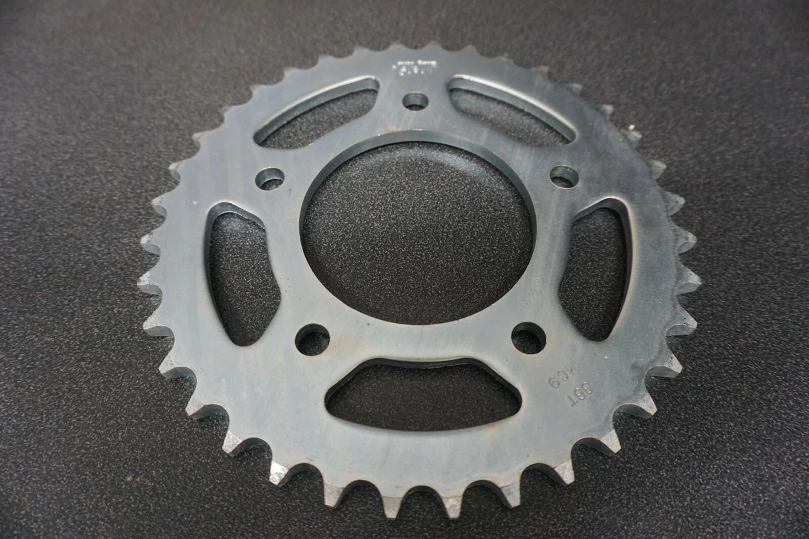 NOS Sunstar 36T Sprocket 1982-1990 Honda Nighthawk Hurrican Magna H00-MC9-670R