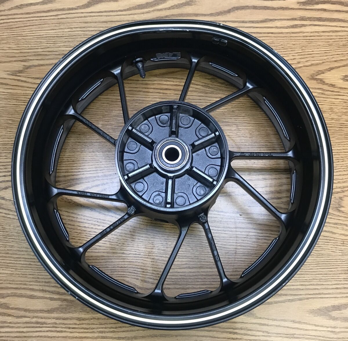 ヤマハ キヤストホイ−ル リヤ BN6-25338-00-P1 ヤマハYA-6〜125A7〜YB125E