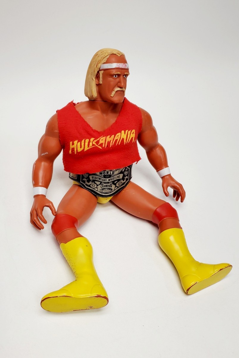 Hulk Hogan Vintage 1985 W/Belt WWF Titan LJN 16 Inch Sports