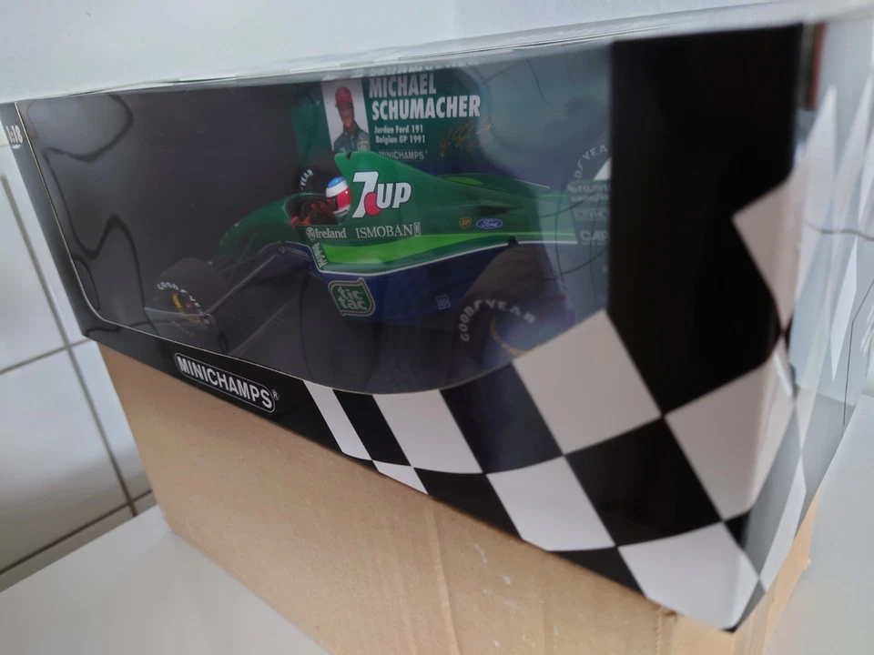 MINICHAMPS Jordan Ford 191 #32 Belgian GP 1991 Schumacher 1:18 - Bild 2 von 4
