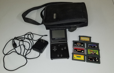 Nintendo Game Boy Advance SP Black with Case/Charger/Games