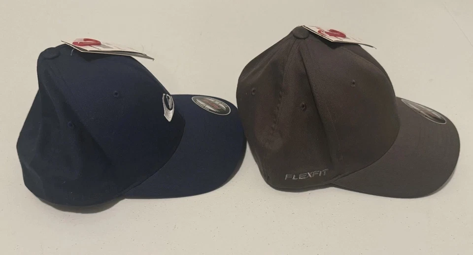 Gorra Quiksilver Ajustada Para Hombre S/M Azul Marrón Flexfit Logo Bordado Lote de 2 Foto 4 de 4