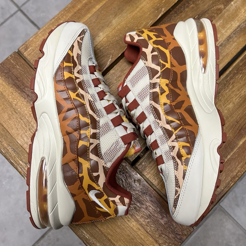 Size 6.5Y - Air Max 95 Giraffe