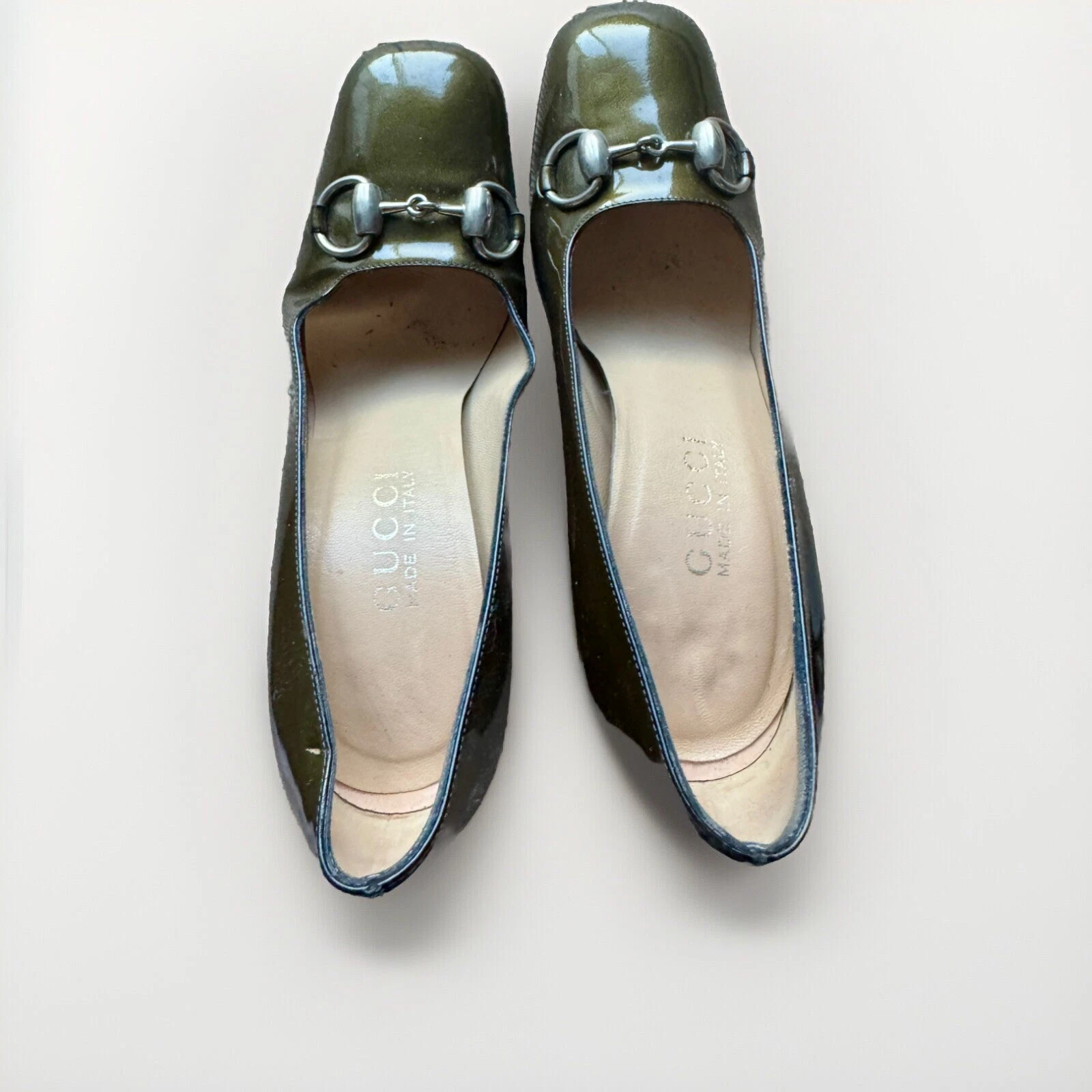 Escarpins femme Gucci vert olive bout fermé cuir verni 3,5