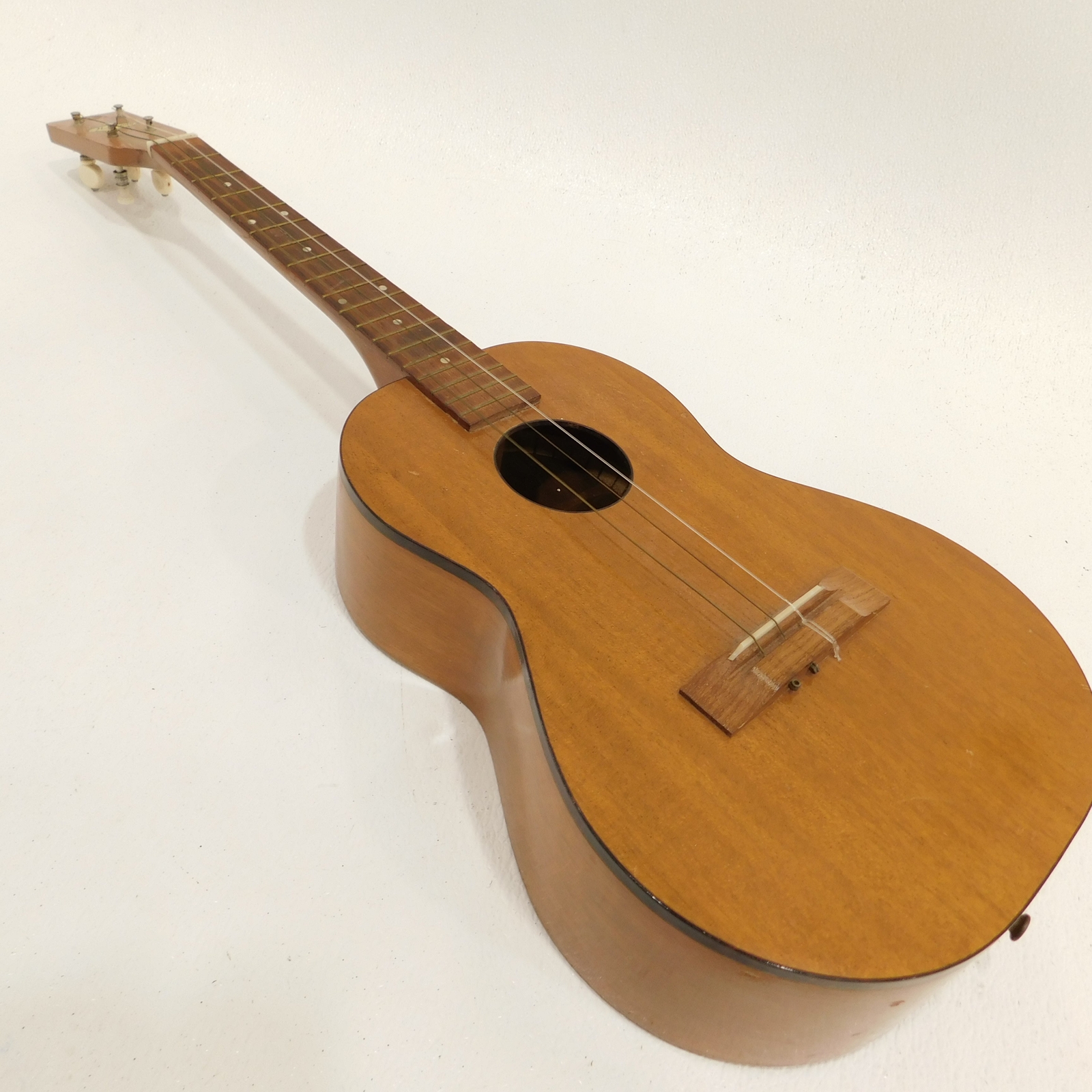 VNTG Harmony Brand 30 Inch Baritone Ukulele (Parts and Repair) eBay