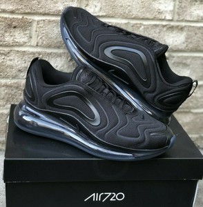 air max 720 negro