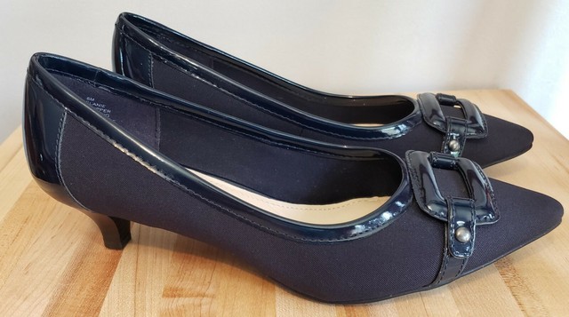 anne klein kitten heel pumps