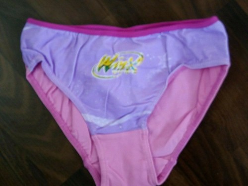 Winx Club Girls Camisole and Panty Set Size 3-4/7-8/9-10 Underwear BNWT - Picture 3 of 3