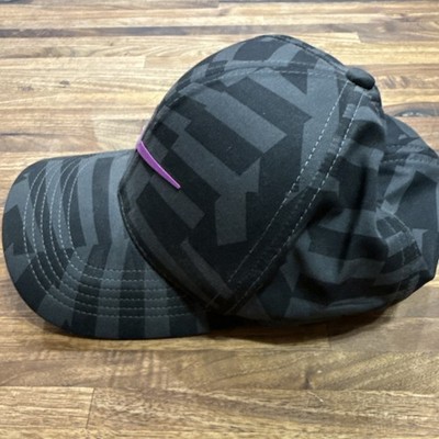 Nike‎ Dri-FIT Classic99 Masters Edition Purple Geometric Golf Hat 23\