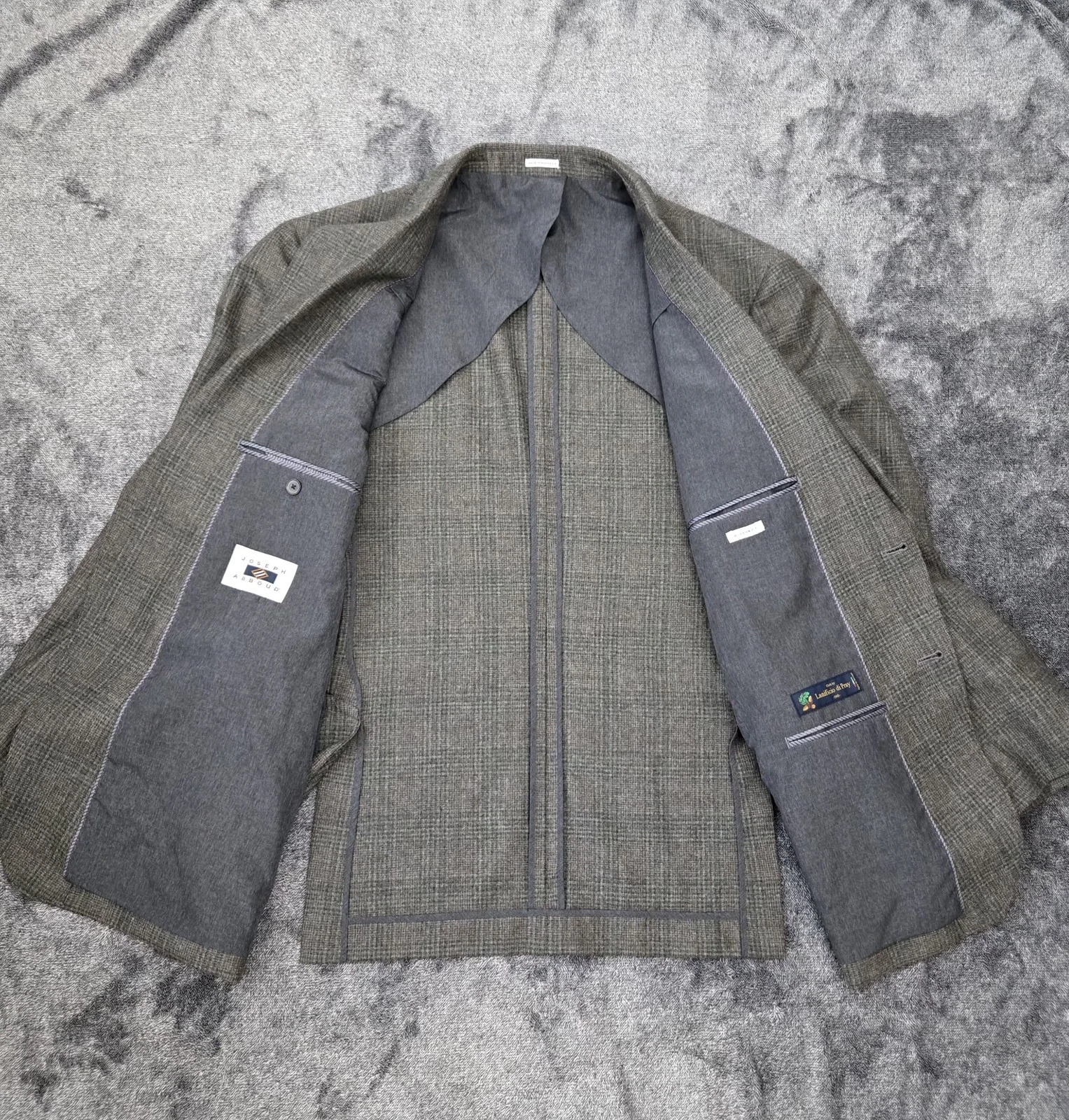 Joseph Abboud Sport Coat Men 50R Lanificio Wool Unstructured Plaid Blazer Jacket
Opens in a new wind