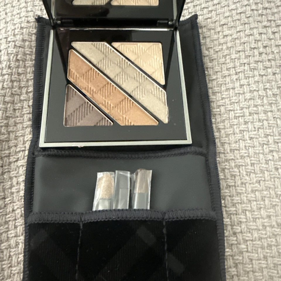 Burberry Complete Eye Palette 4 Enhancing Colours 5.4g #GOLD SHIMMER No. 28 NIB - Image 2 of 4