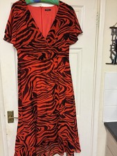 Roman Red And Black Dress Size 18 Lined And Knee Length