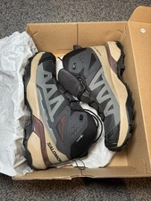Salomon Hiking Boots 8.5