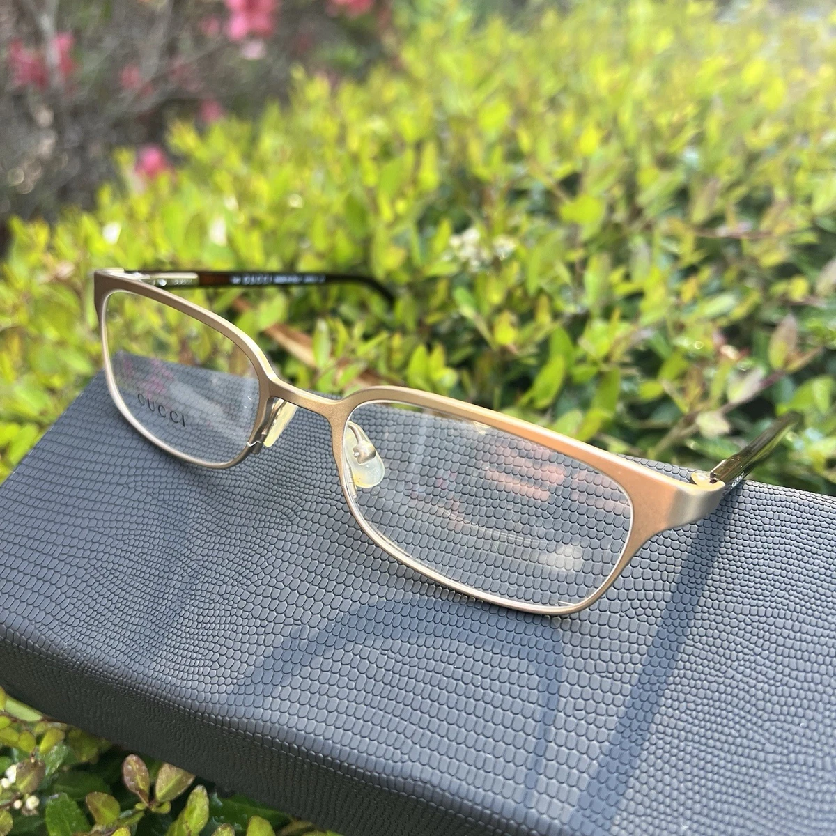 Gucci Gold Eyeglass Frames for sale - eBay display picture 1