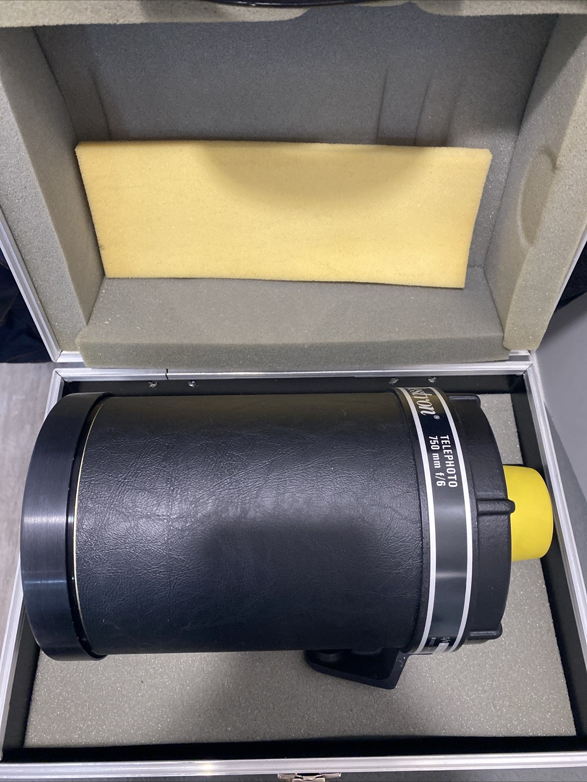 Celestron 750mm F/6 Telephoto Lens