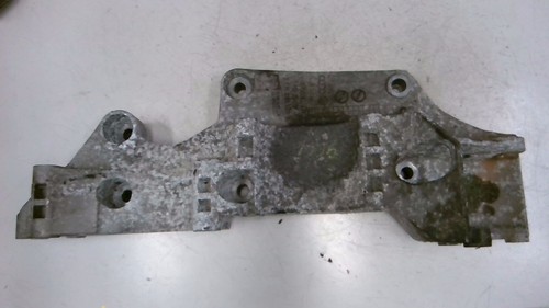 Träger Lichtmaschine 045903143C 1422 CCM 55 KW VW Polo TDI 6 N/6 KV Versand