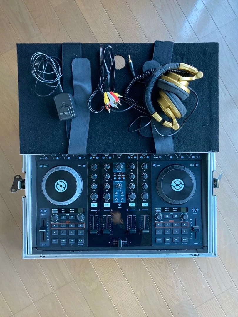 Traktor S4 DJ Controllers for sale | eBay