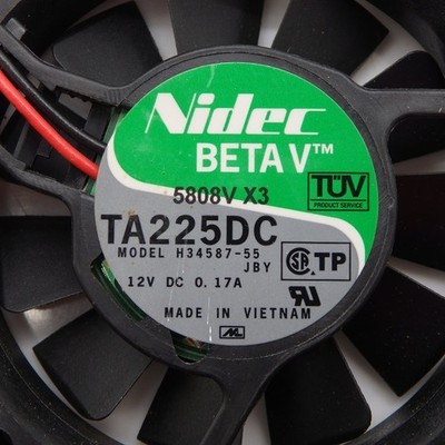 TDK　BS-TA352 Nidec BETA V TA225DC 12VDC 0.17A 60x60x15mm 2-Wire Cooling Fan