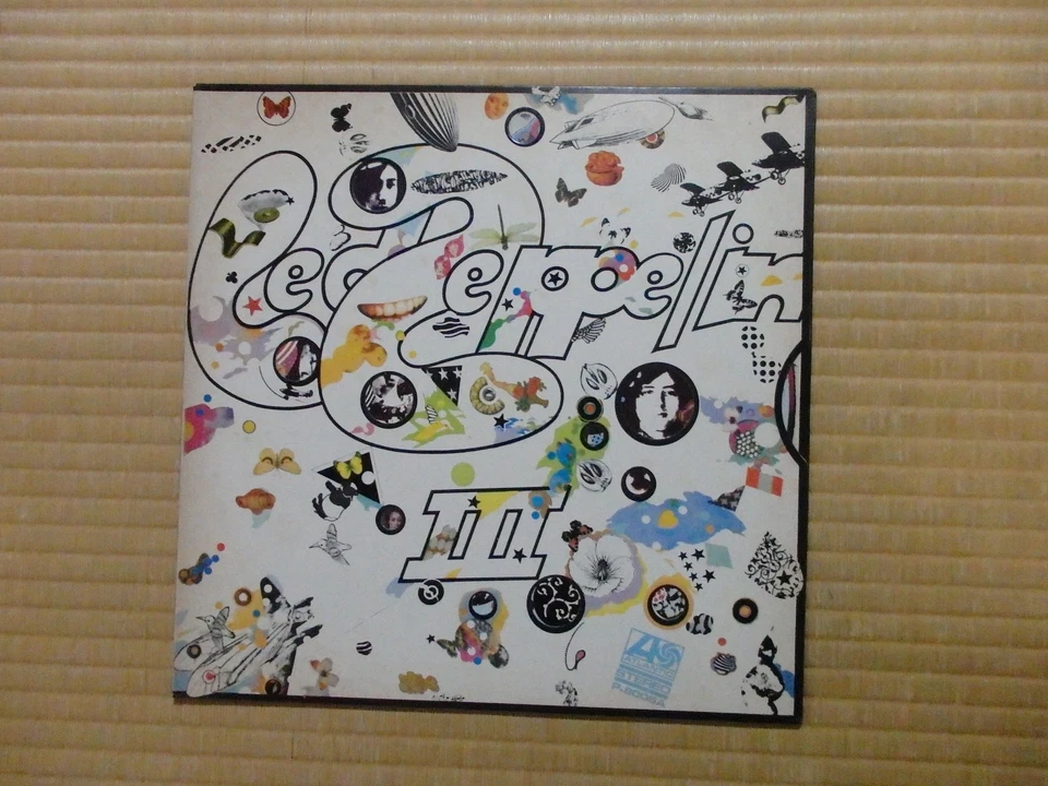 Led Zeppelin – Led Zeppelin III P-8005A Japan - Image 2 of 4