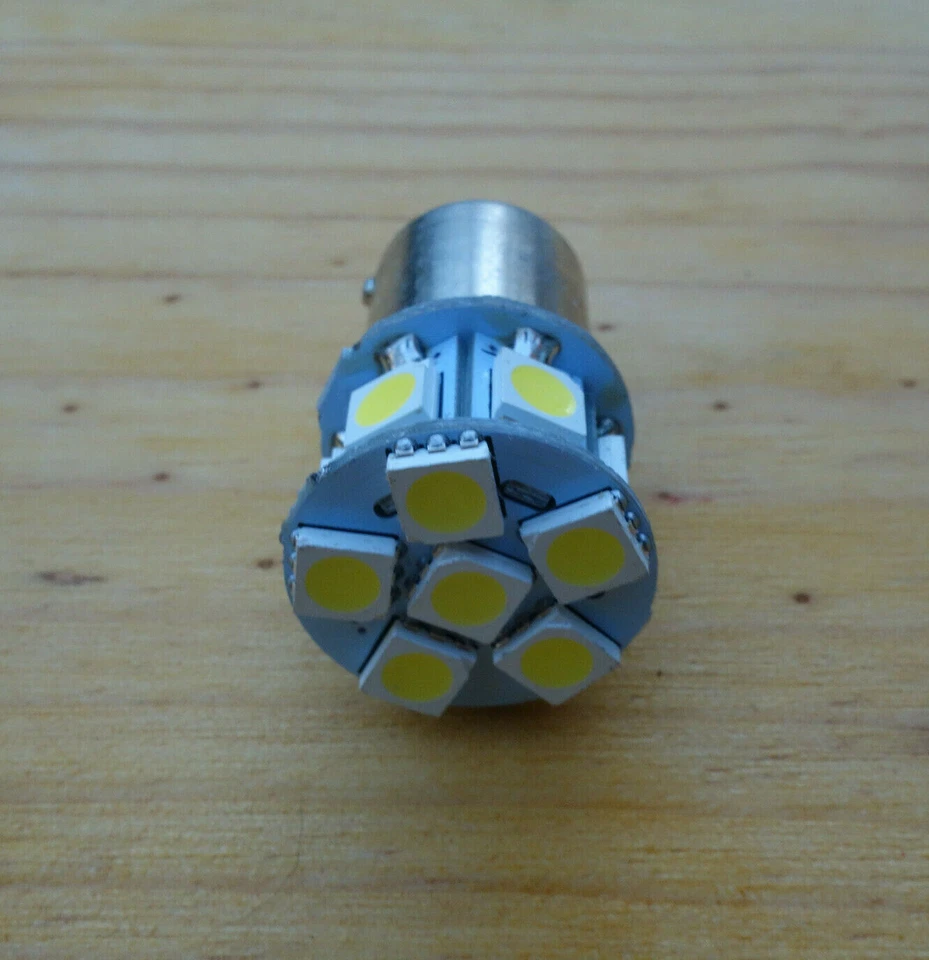 LED 6V BAY 15 D luz freno y posicion piloto trasero moto/coches COMPACT EXTRA - Imagen 2 de 4