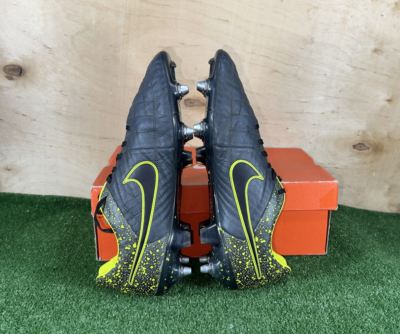 Nike Tiempo Legend V SG 631614-005 Elite Black boots Cleats mens