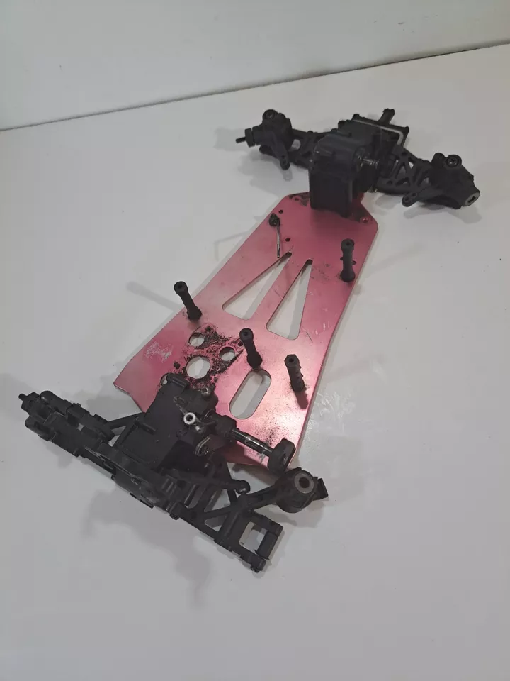 Unbranded Radio Controlled (R/C) 4wd Chassis Slider (Read) - Image 4 of 4