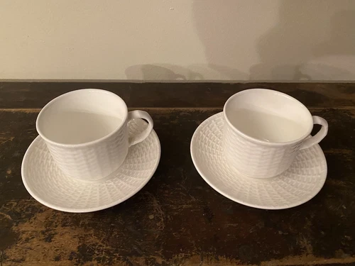 2 Wedgwood Nantucket Basketweave Cups & Saucers
