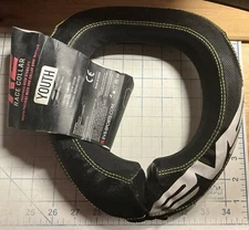 EVS 112046-0109 RC2 Race Collar Youth Defects From Storage, Never Used