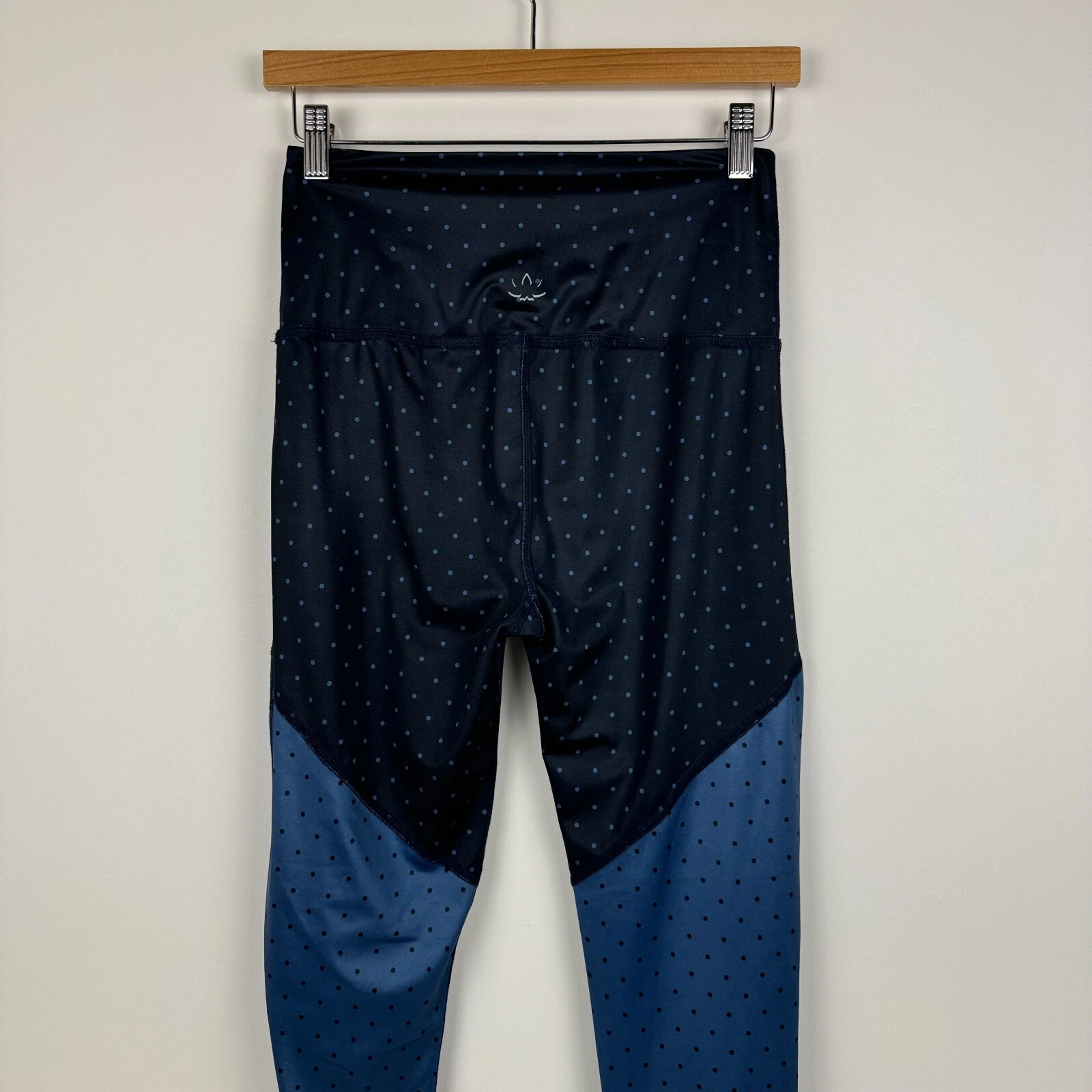 beyond-yoga lux high waisted angled midi leggings