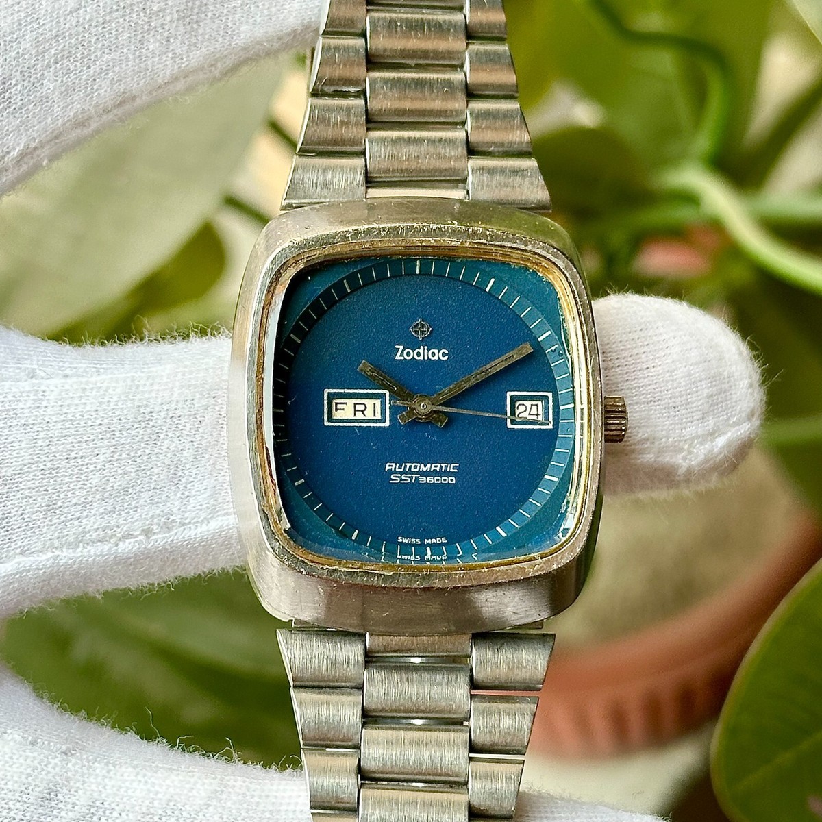 Vintage Zodiac SST 36000 Hi-Beat Automatic Swiss Made Men's Vintage Zodiac SST 36000 Hi-Beat Automatic Swiss Made Men's
