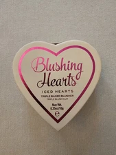 NEW! Blushing Hearts Iced Hearts Triple Baked Blusher Makeup Revolution 10 g