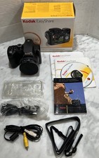 Kodak EasyShare Z712 Is 7.1MP Digital Camera Black Camera Dock SD Guide Box