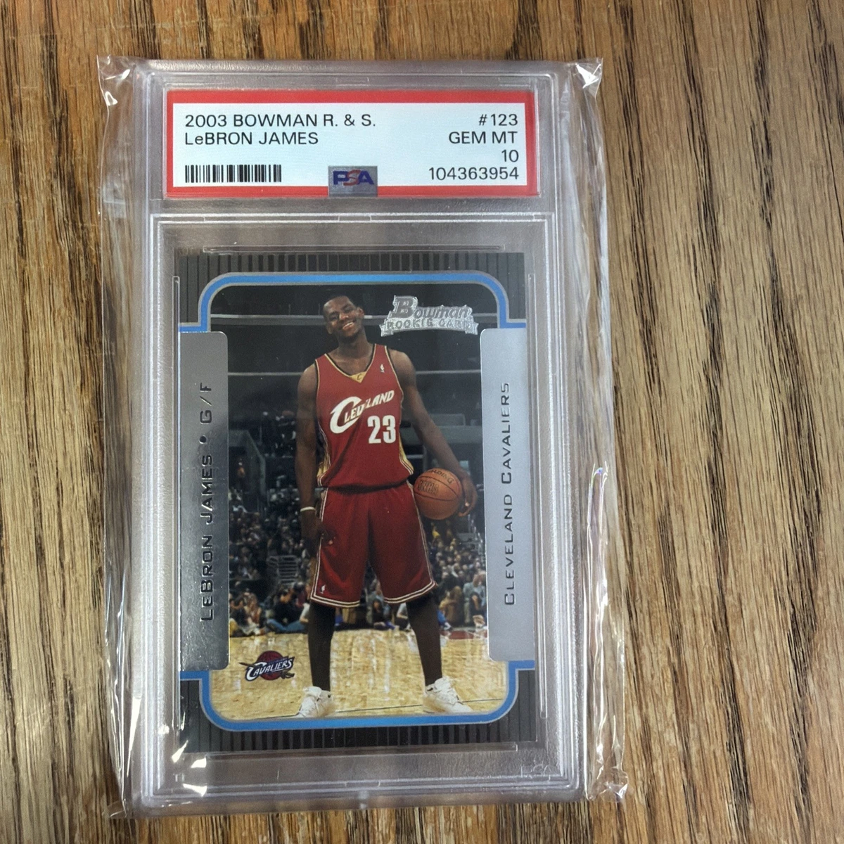 LeBron James Basketball Grade 10 Rookie Sports Trading Cards