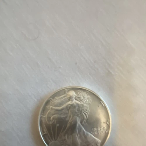 U.S. Mint American Silver Eagle 1995 1 oz .999 Fine Silver Bullion Coin