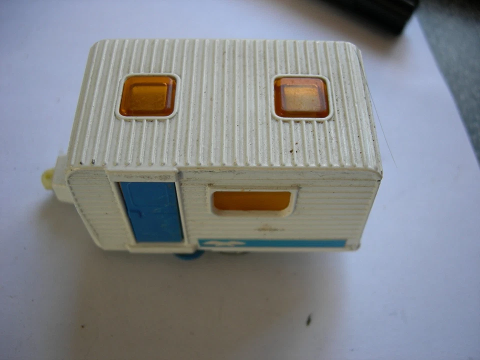Matchbox 31 Caravan 1977 Superfast Series Lesney England  Weiss blau - Bild 3 von 4