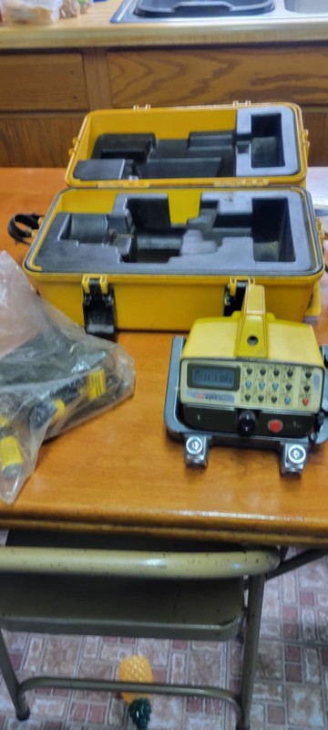 TOPCON DM-S2 DISTANCE METER NO BATTERY