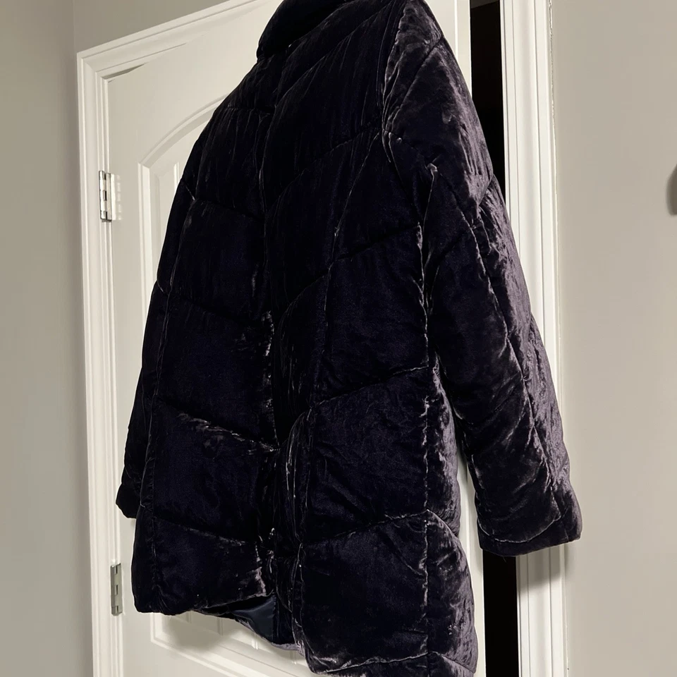 Talbots Velvet Puffer Coat Dark Purple Womens Large Quilted Fluffy Cowl Jacket - Image 3 of 4