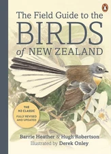 The Field Guide to the Birds of New Zealand by Hugh Robertson (English) Paperbac
