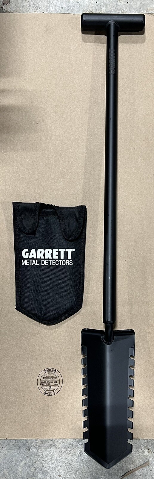 Garrett 36&rdquo; Razor Relic T-Handle Shovel 9&rdquo; Blade for Met