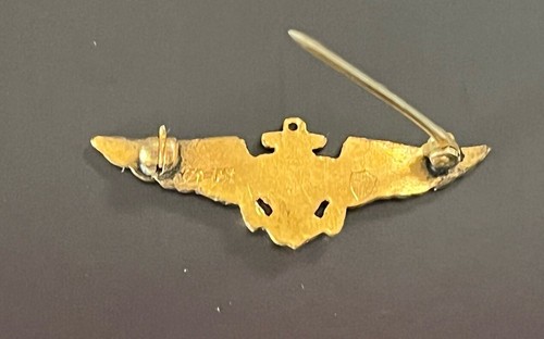 Vintage H&H WWII US Navy Naval Aviator Pilot Wings Pin 1/20 10K Gold Filled - Picture 2 of 4