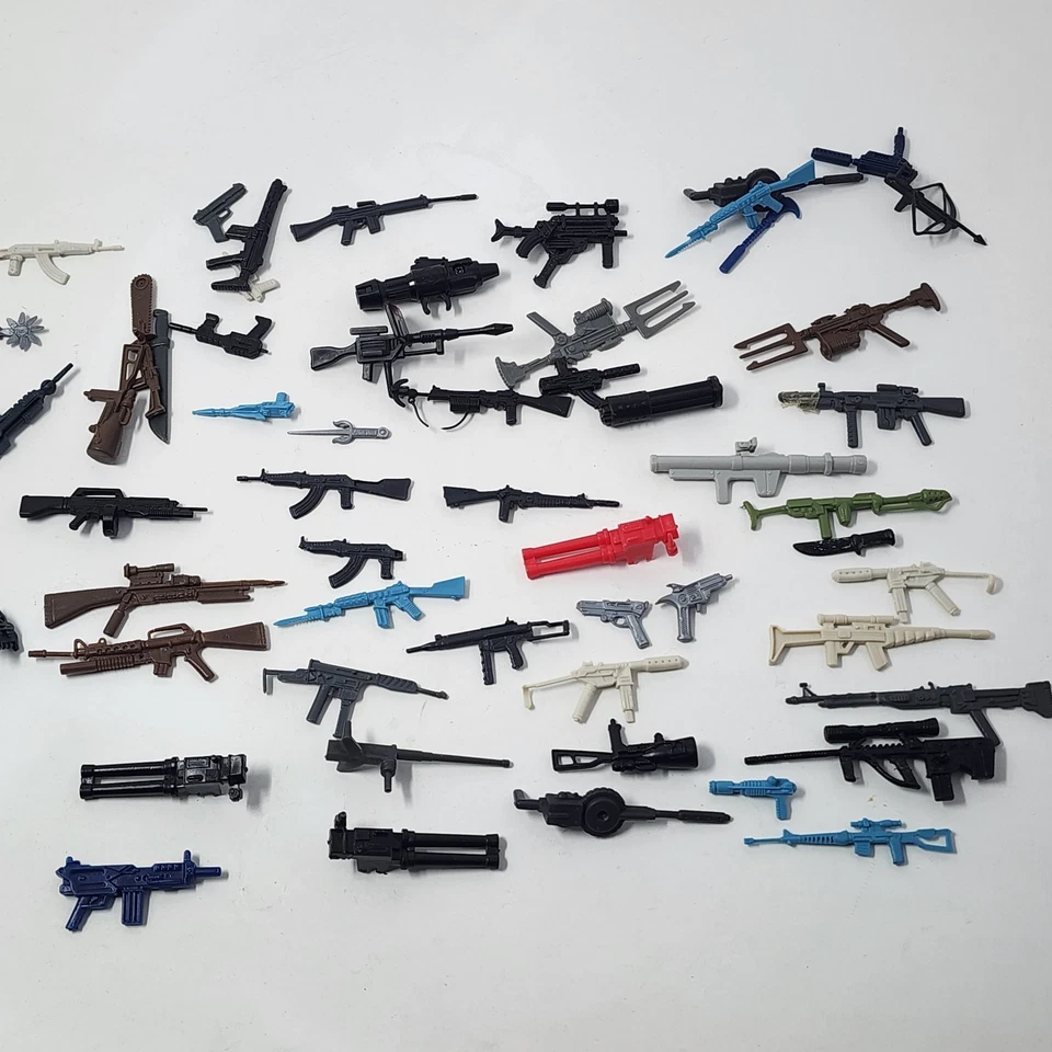 Lote de 50+ Armas GI Joe ARAH De Colección Años 1980-1990 - Pistolas, Cuchillos, Cohetes Foto 2 de 4