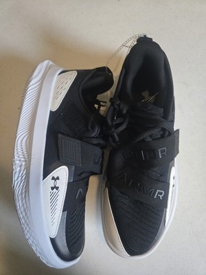 Size 11 - Under Armour Flow RN Black