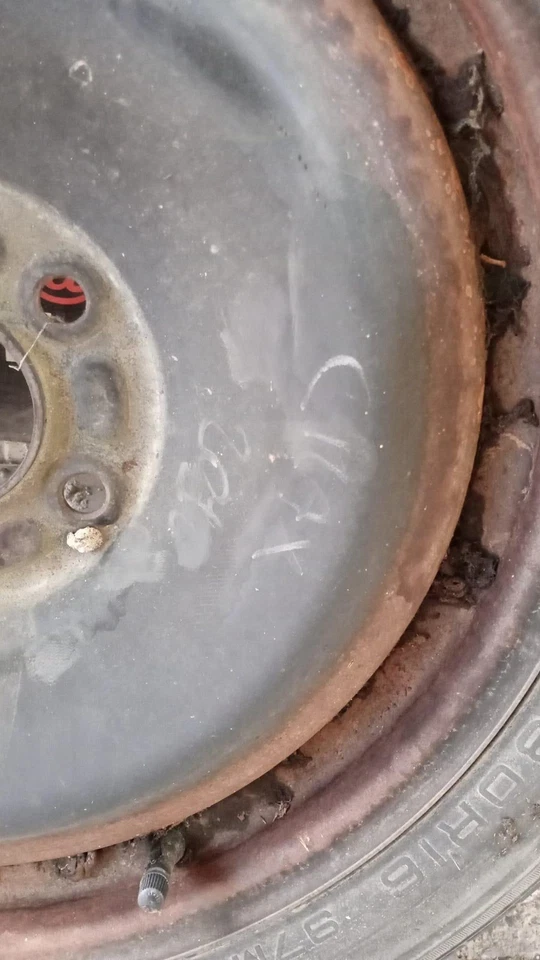 FORD C - Max Serie (10>) Platzsparend Notrad Für - Bild 4 von 4