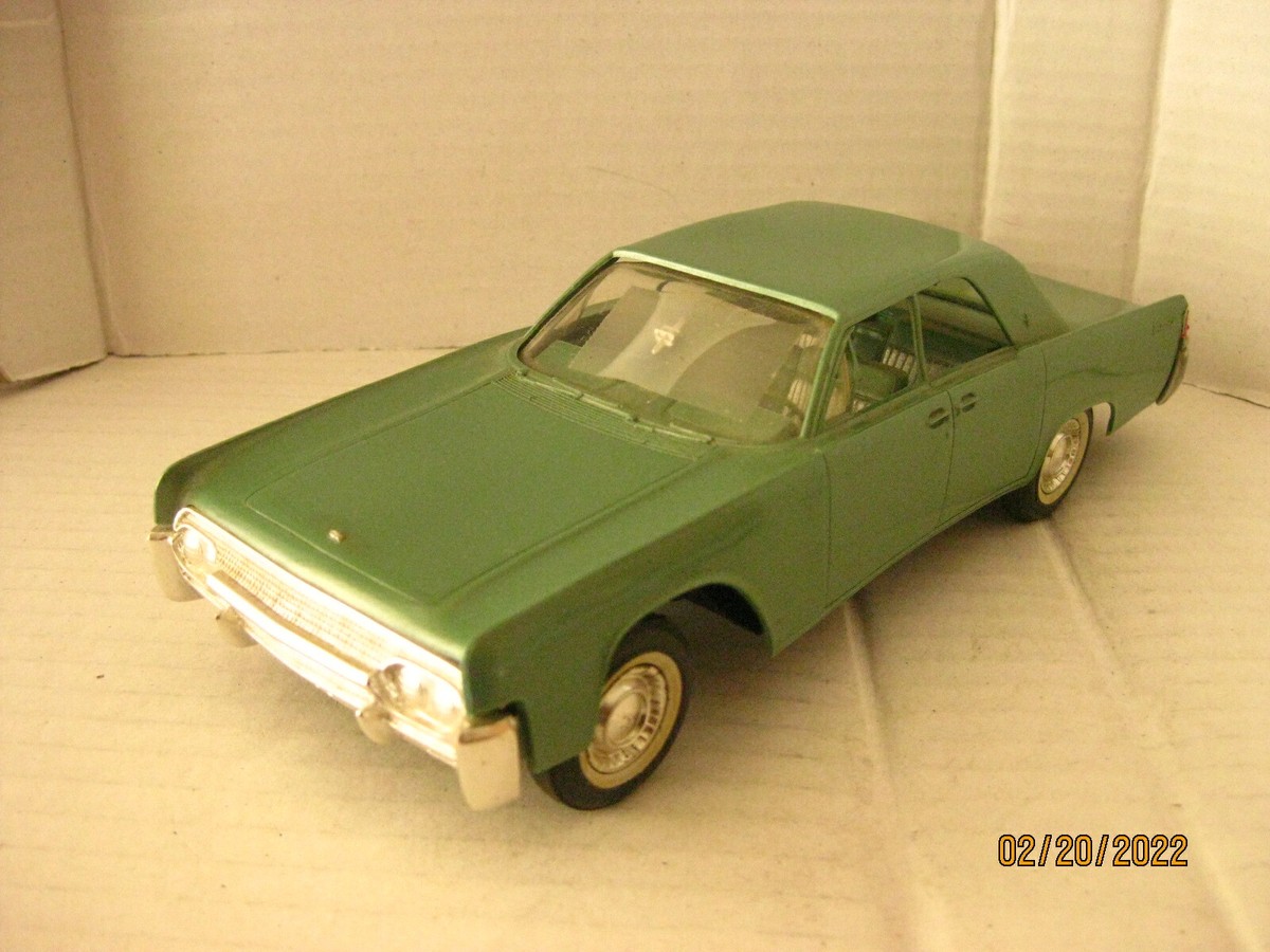 ミニカー GREENLIGHT 1961 Lincoln Continental 1/43 $_12.JPG?set_id=880000500F