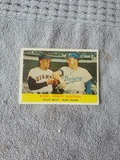 Top 10 Vintage Baseball Card Singles of 1958 17